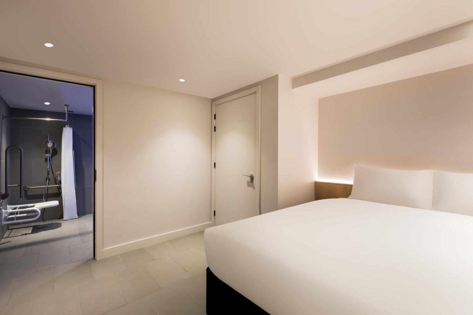 Zedwell Underground Hotel Tottenham Court Rd Londres Habitación foto